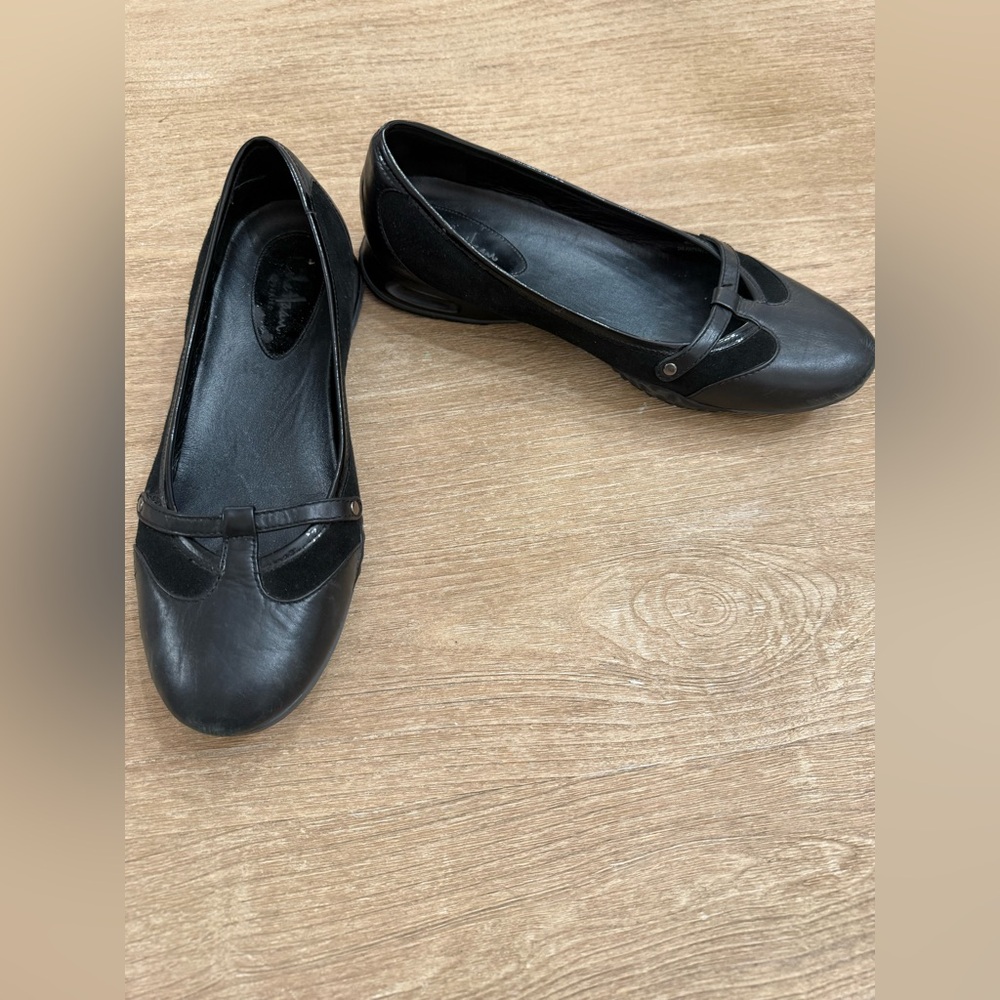 Cole Haan Air Series ballet slippers black size 7